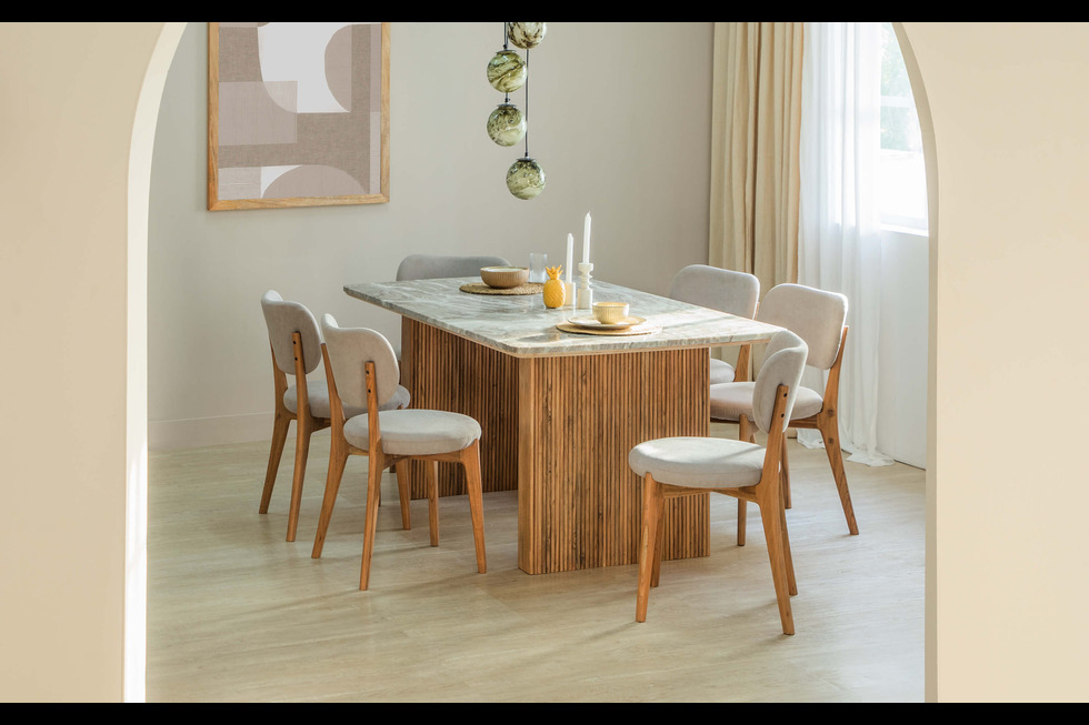 Dining Table Decoration Ideas 