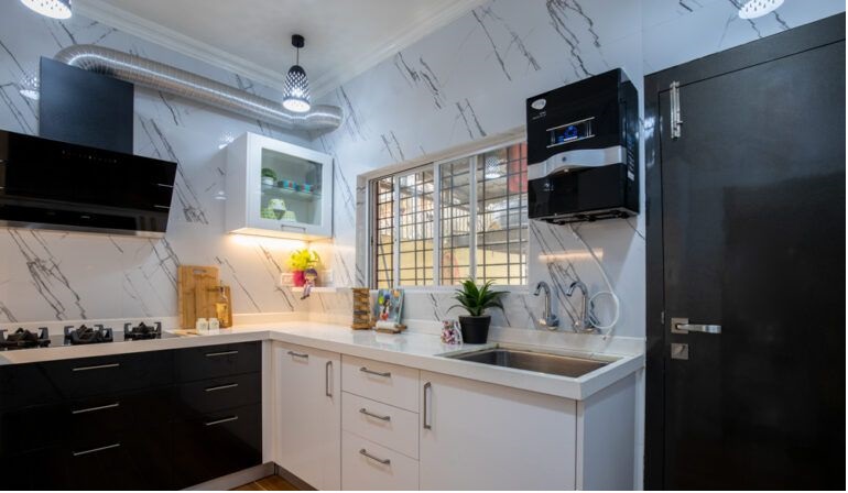 simple and small kitchen design