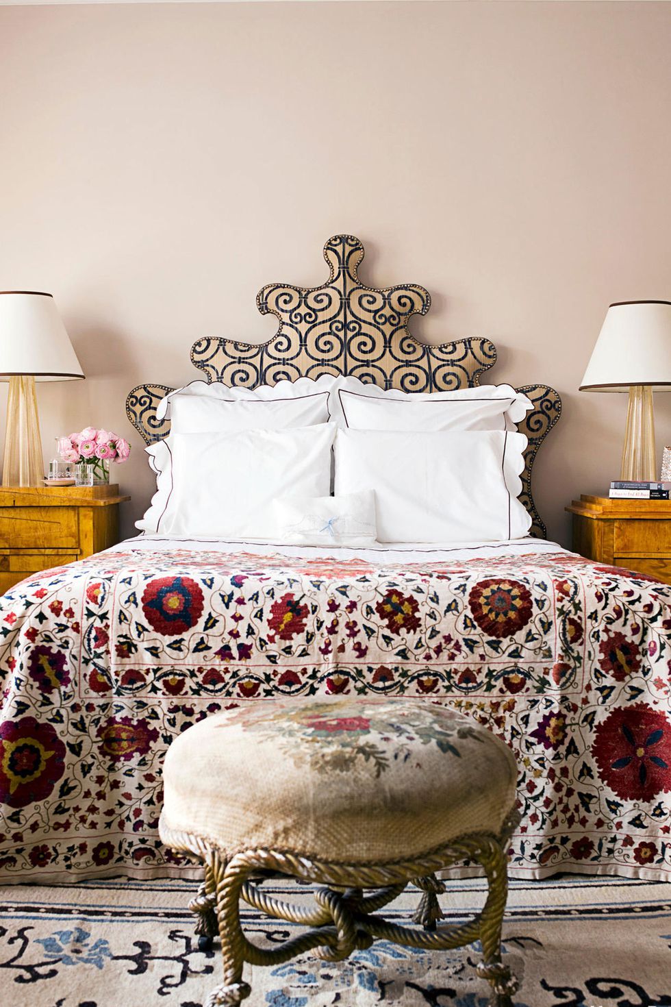 best color for bedroom as per vastu